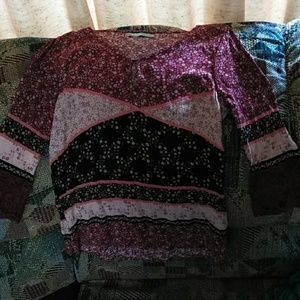 Maurices maroon blouse with flower design